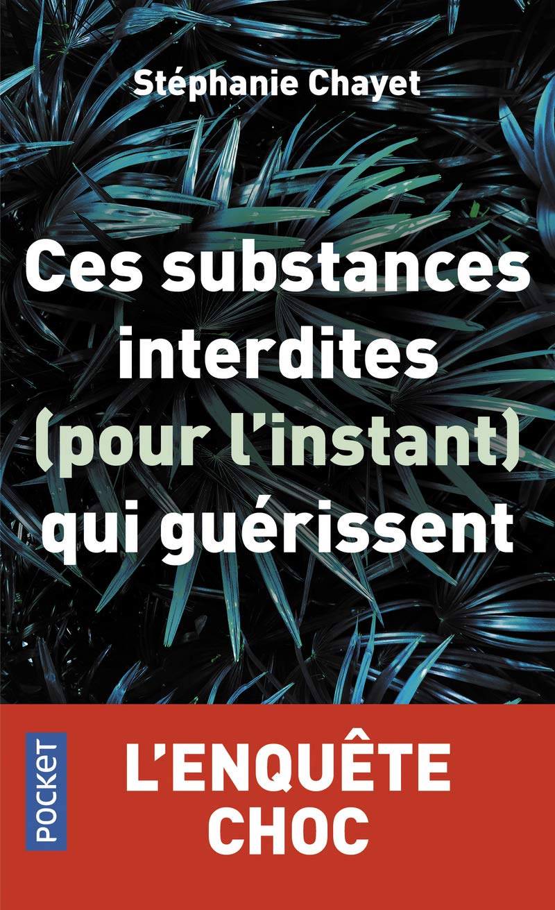 <p>Stéphanie Chayet dévoile dans cette enquête passionnante les potentiels thérapeutiques de la psilocybine, le principe actif des champignons hallucinogènes. Longtemps considérée comme une drogue dangereuse, la psilocybine obtient aujourd’hui le statut de “thérapie innovante” par l’Agence américaine du médicament pour traiter la dépression.</p><p>Ce livre explore les raisons de son interdiction par Nixon et les découvertes récentes sur ses effets bénéfiques. Vous découvrirez ce qui se passe dans un cerveau sous l’emprise de psychédéliques et comment ces substances soulagent la dépression, allègent la peur de mourir et guérissent des dépendances, parfois de manière spectaculaire. Un ouvrage précis et objectif qui éclaire l’une des plus grandes révolutions thérapeutiques en cours.</p>
